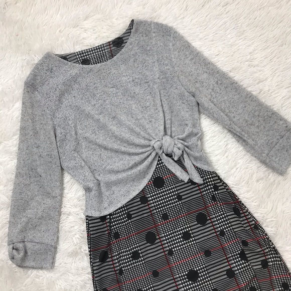 Light Gray Overlay Top Over Checkered Sheer Blouse - Picture 4 of 6